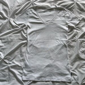Eddie Bauer White Short Sleeve Tee